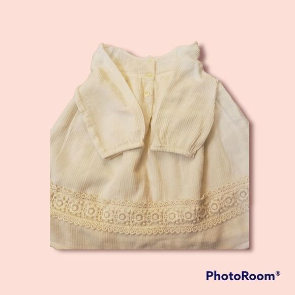 TOMMY HILFIGER AND Gap girls white blouses sz 6-12 months - Picture 7 of 7